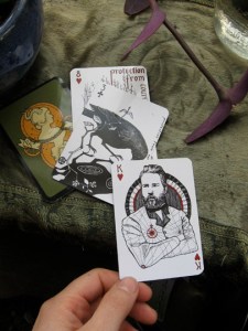 pf_cards_hand